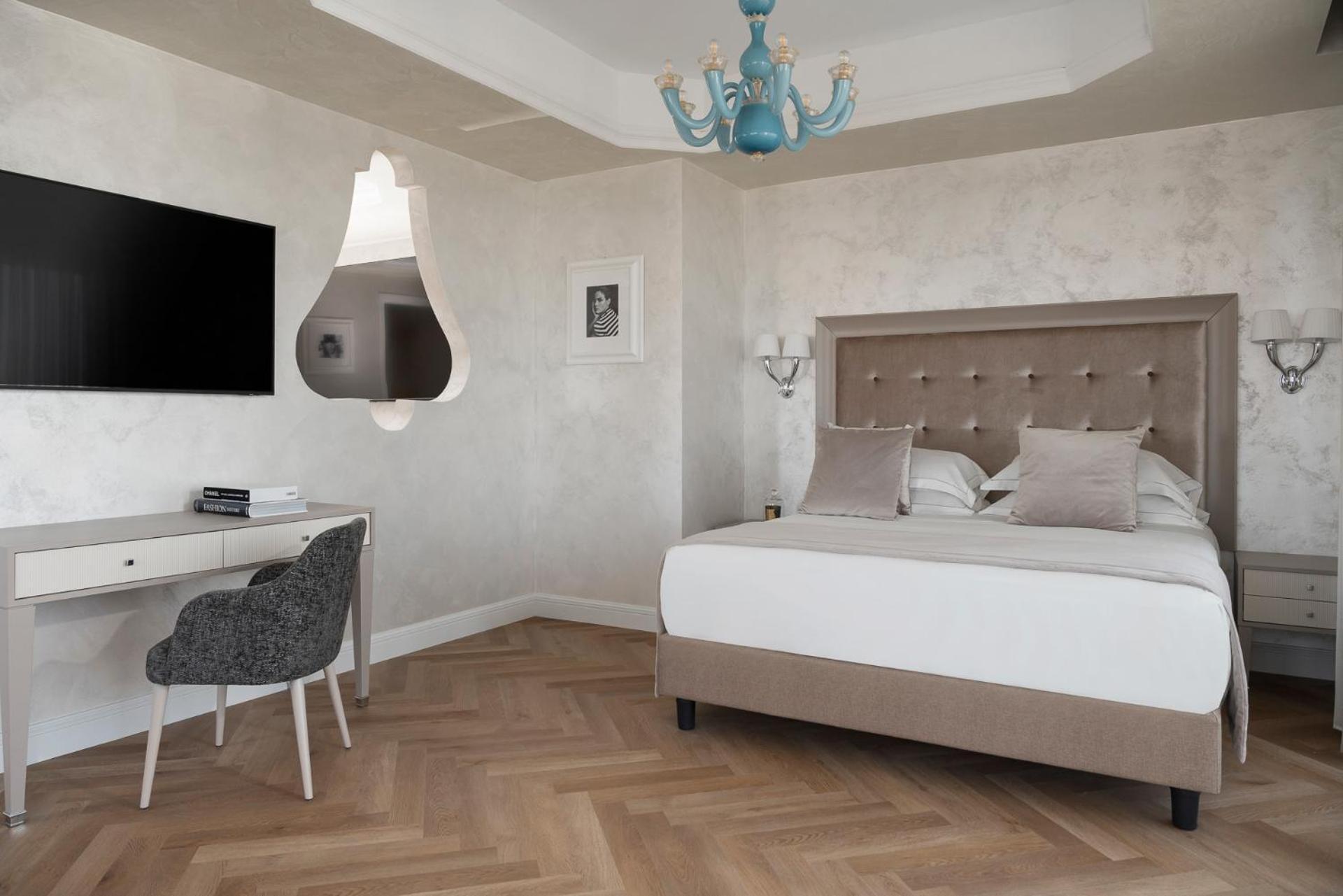 Hotel Grand Gallia 4*